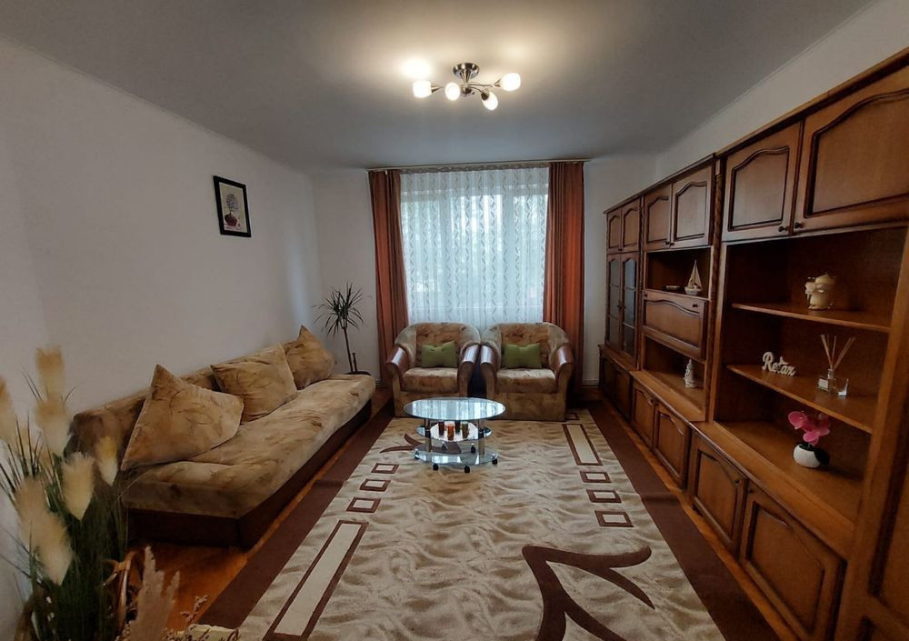 2 camere ,decomandat, 53 mp, parcare, Str. Rodnei , Marasti