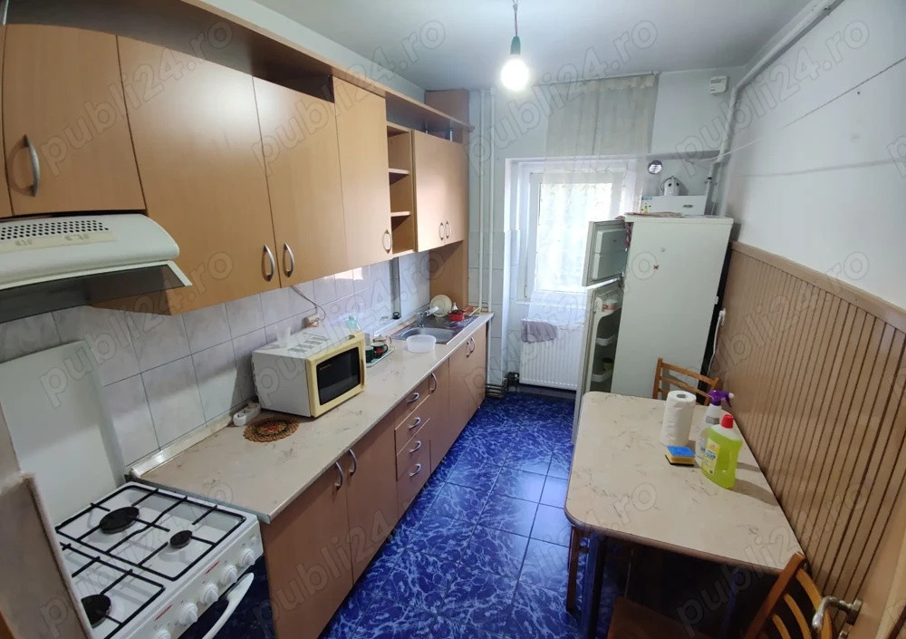 2 camere ,decomandat , 53 mp,  parcare , zona Marasti .