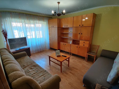 2 camere ,decomandat , 53 mp,  parcare , zona Marasti .