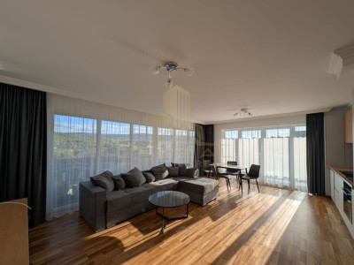 2 camere ,70 mp LUX, TOTUL NOU , parcare , zona Iulius ,Sopor.