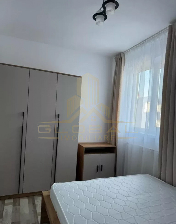 2 camere , 36 mp LUX ,  parcare , Str.Busteni , Gheorgheni .
