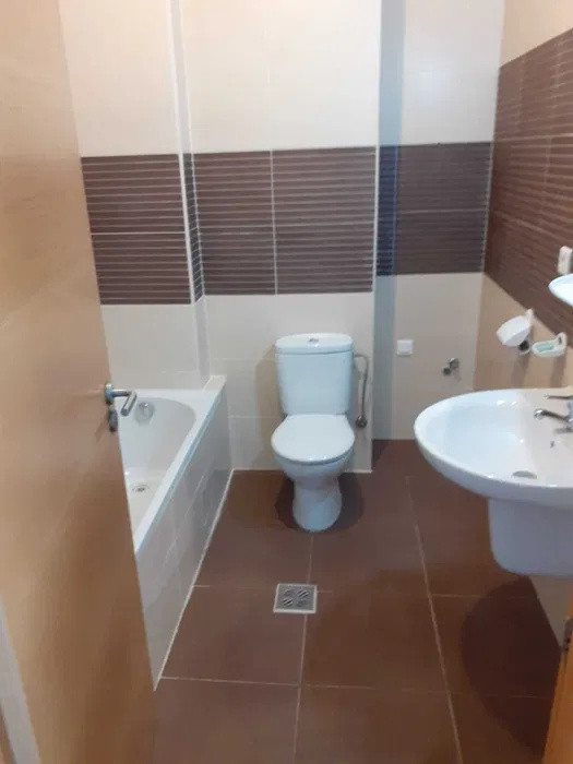 2 camere ,decomandat,  mp,  terasa, zona Gheorgheni