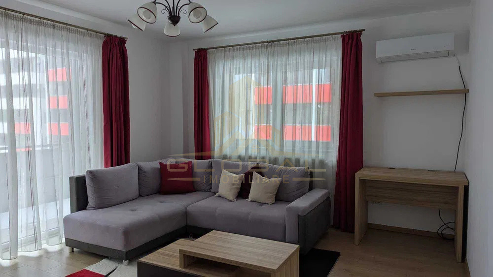 2, camere , decomandat ,53 mp , parcare , terasa  zona Iris .