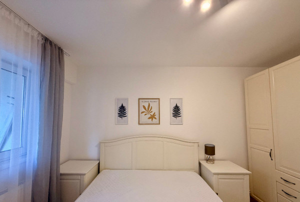 3 camere ,79 mp, Lux TOtul NOu,  zona str.Tarnita , Manastur