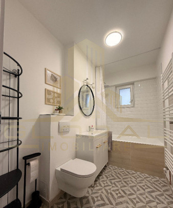 3 camere ,79 mp, Lux TOtul NOu,  zona str.Tarnita , Manastur