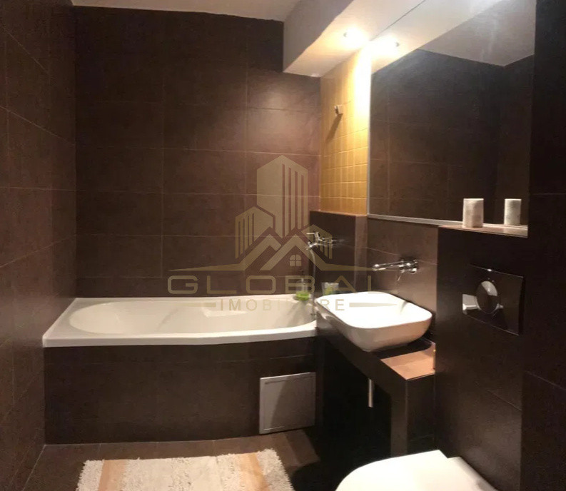 3 camere ,decomandat, 80 mp,  terasa, parcare, zona  Andrei Muresanu