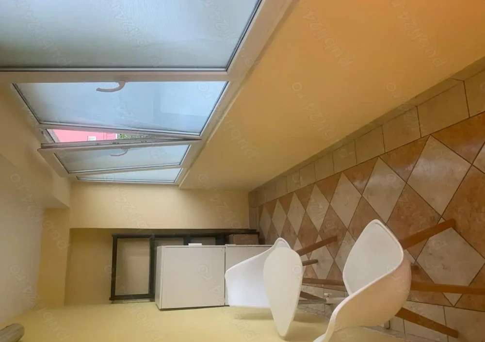 2 camere ,decomandat, 70 mp, 2 parcari, zona - Gheorgheni