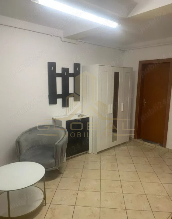 2 camere ,decomandat, 70 mp, 2 parcari, zona - Gheorgheni