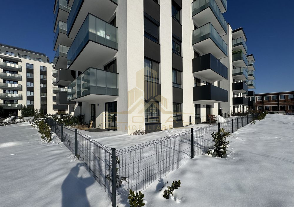 2 camere ,Lux , Ultrafinisat, 75 mp curte, 2 parcari  Marasti