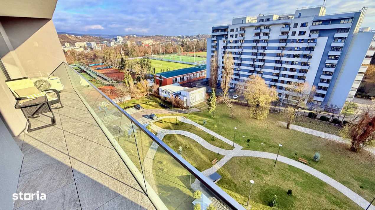 2 camere ,Lux, Ultrafinisat, 56 mp,  parcare terasa, Plopilor 