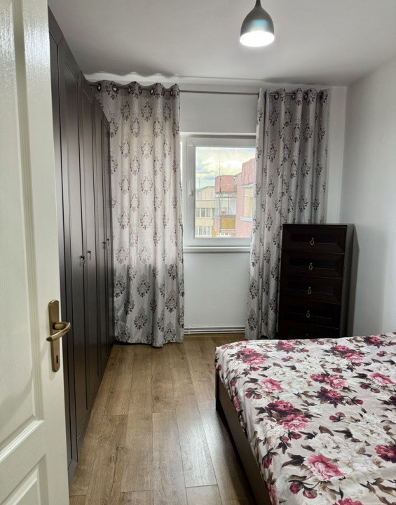 4 camere ,Lux, Toul Nou,  80 mp,  terasa, zona str.AUREL VLAICU , Marasti