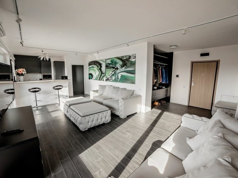 Penthouse 3 camere Lux , TOTUL NOU, parcare terasa zona Platinia Mall