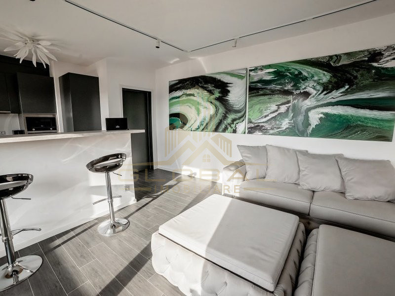 Penthouse 3 camere Lux , TOTUL NOU, parcare terasa zona Platinia Mall