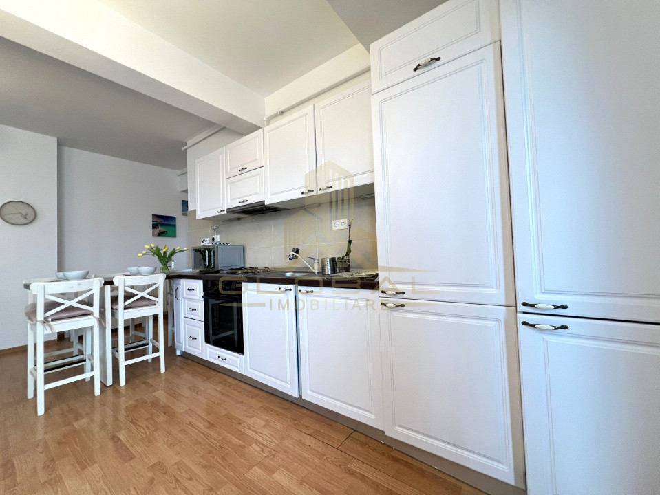 3 camere, LUX, 60 mp, parcare terasa, str.Miko imbre,Calea Turzii