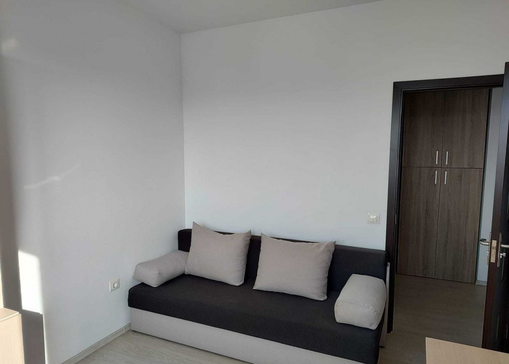 2 camere ,40 mp, terasa, zona Iris, Str.oasului