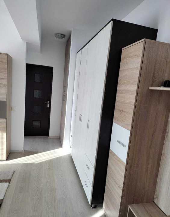 2 camere ,40 mp, terasa, zona Iris, Str.oasului