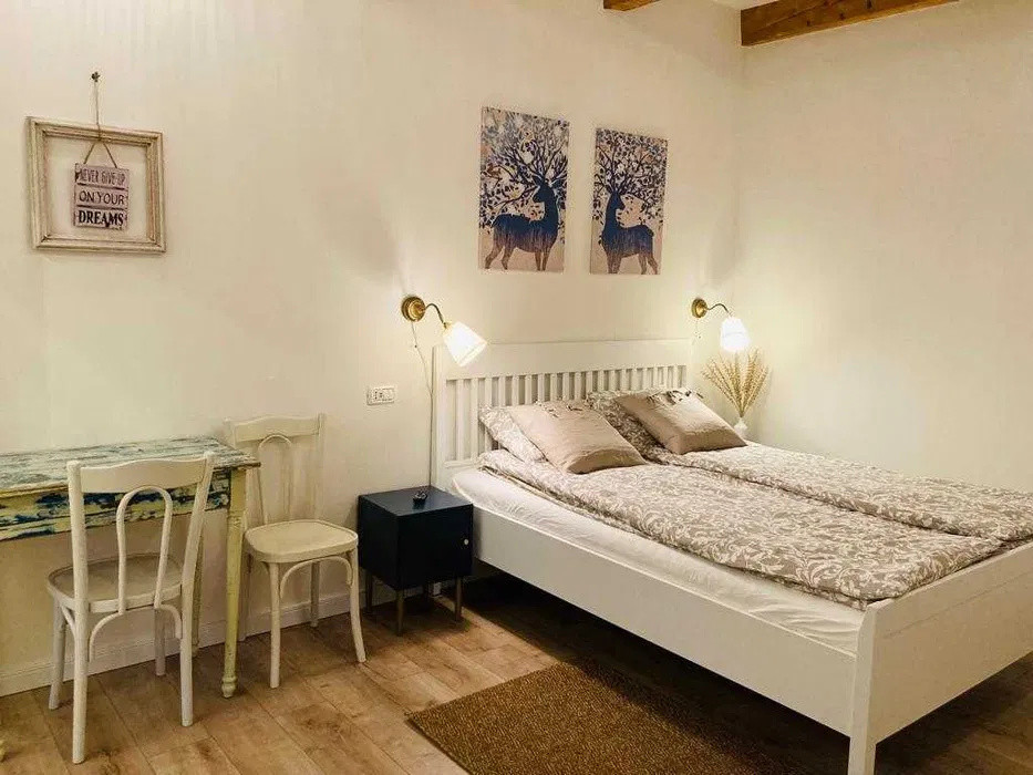 2 camere , 50 mp , LUX , zona semicentral , Str.horea