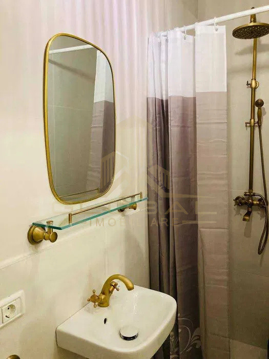 2 camere , 50 mp , LUX , zona semicentral , Str.horea