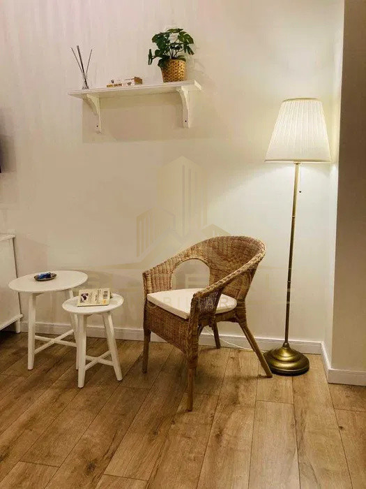 2 camere , 50 mp , LUX , zona semicentral , Str.horea