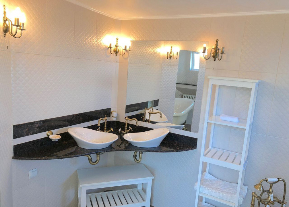 5 camere, penthouse, lux, 210 mp, 2 terase, parcare, zona str.M. Eliade, Zorilor