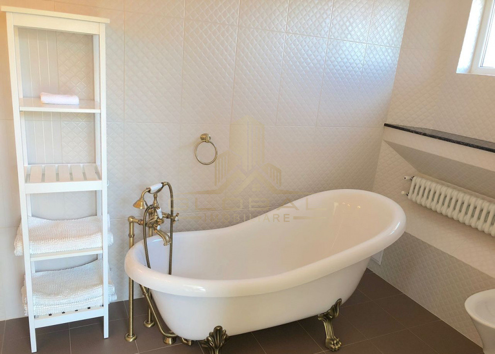 5 camere, penthouse, lux, 210 mp, 2 terase, parcare, zona str.M. Eliade, Zorilor