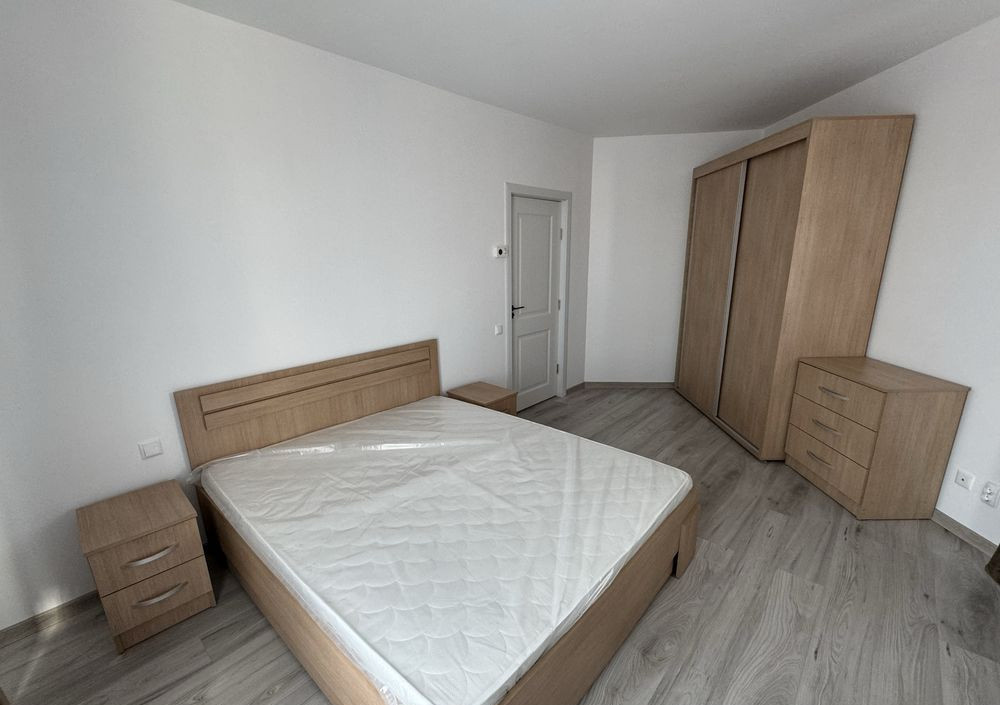 3 camere ,decomandat, 60 mp, zona Iris, str. Oasului.