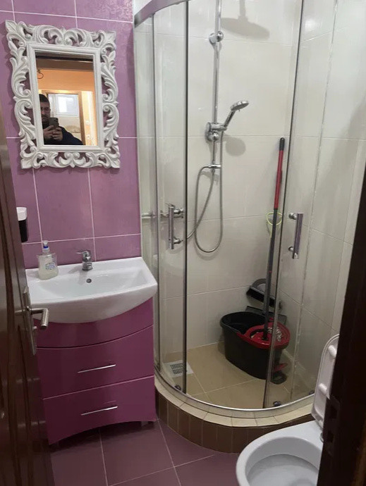 4 camere ,decomandat, 85 mp, 2 balcoane, zona str.Buftea, Marasti