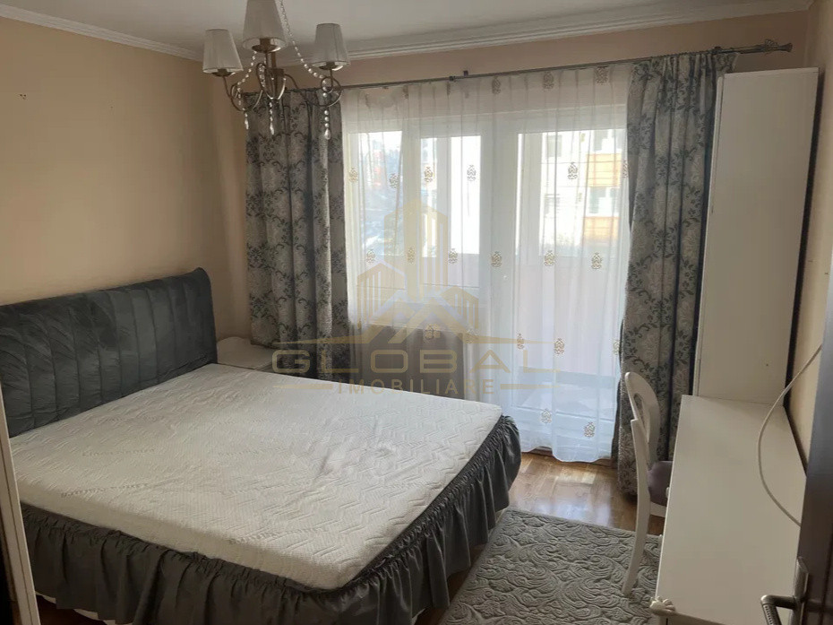 4 camere ,decomandat, 85 mp, 2 balcoane, zona str.Buftea, Marasti