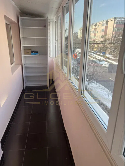 4 camere ,decomandat, 85 mp, 2 balcoane, zona str.Buftea, Marasti