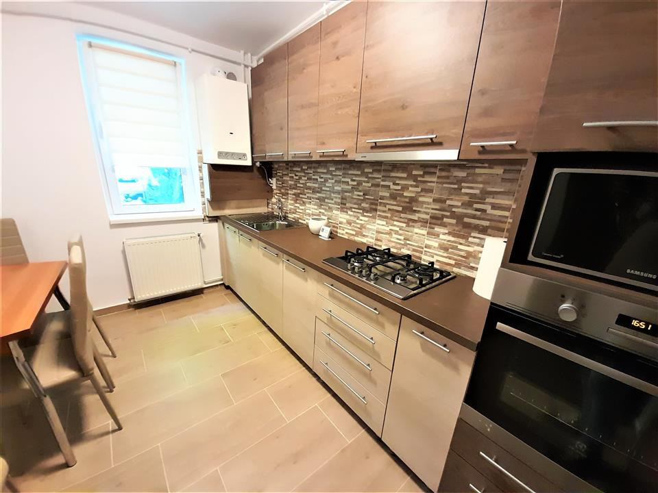 2 Camere Decomandat 52 mp Mobilat/Utilat cartier Gheorgheni