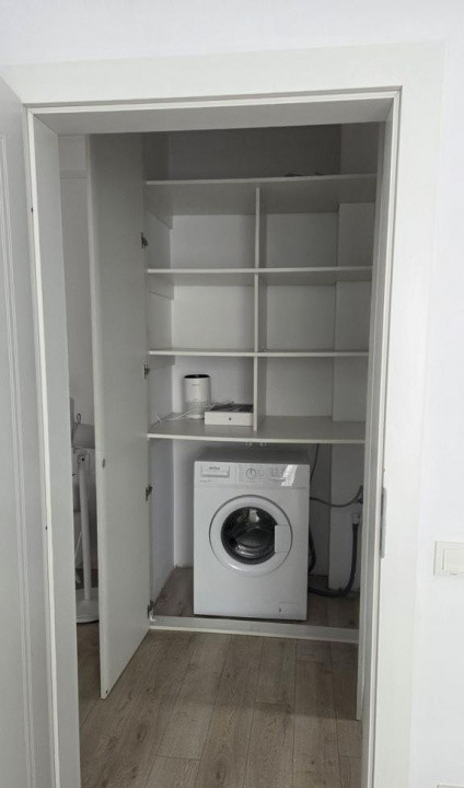 2 camere, 50 mp,  terasa, parcare, zona Intre Lacuri