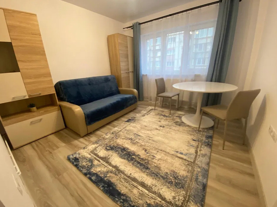 2 camere ,decomandat, 52 mp,  terasa, zona str. Tulcea , Intre Lacuri