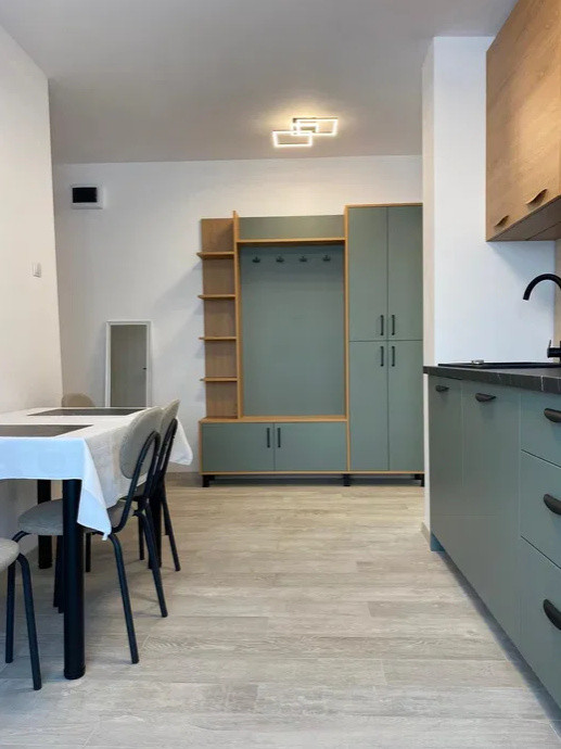 2 camere ,decomandat, 52 mp,  terasa, zona str. Tulcea , Intre Lacuri