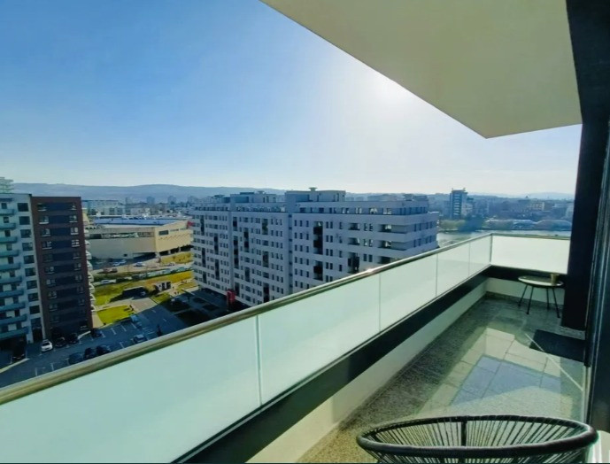 3 camere 77 mp LUX parcare 2 bai zona Park Lake Intre Lacuri