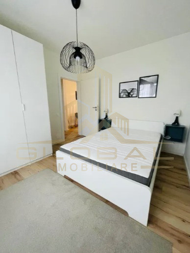 3 camere 77 mp LUX parcare 2 bai zona Park Lake Intre Lacuri