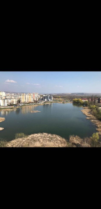 3 camere ,LUX, 72 mp, parcare, terasa,str. Galați , Iulius Mall