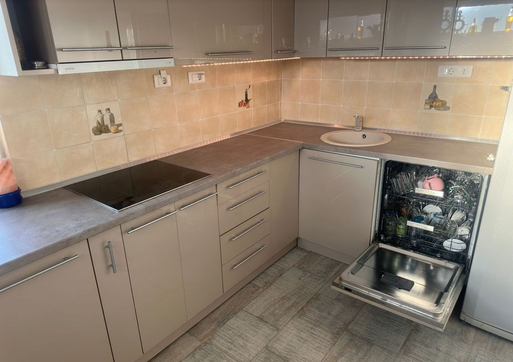 3 camere ,98 mp, in VIla,  zona str.Baii, Marasti