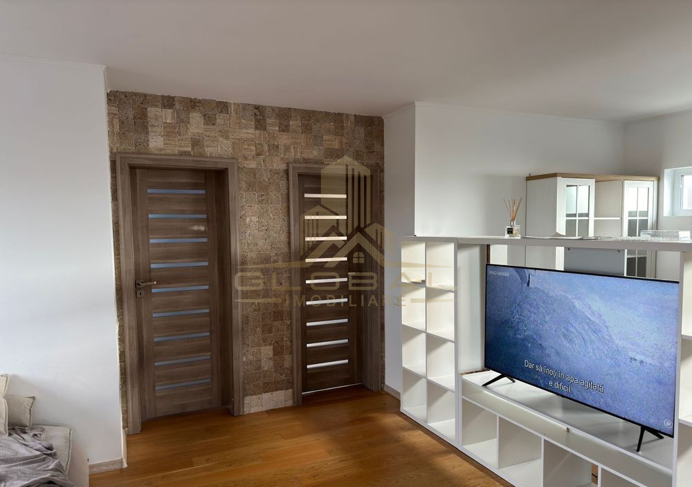 3 camere ,98 mp, in VIla,  zona str.Baii, Marasti