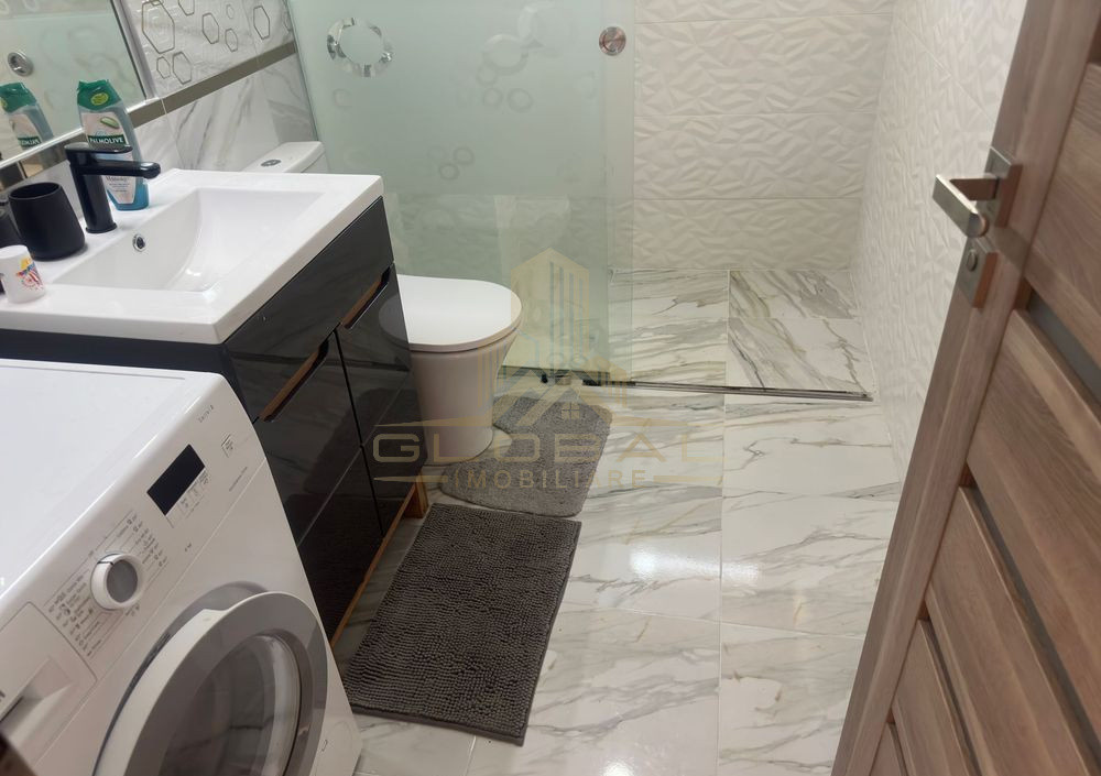 3 camere ,98 mp, in VIla,  zona str.Baii, Marasti