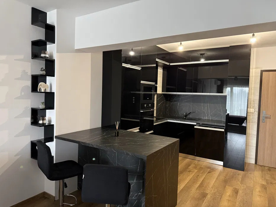 2 camere ,45 mp, 1 parcare , terasa , Iulius Mall, OCmplex Viva City