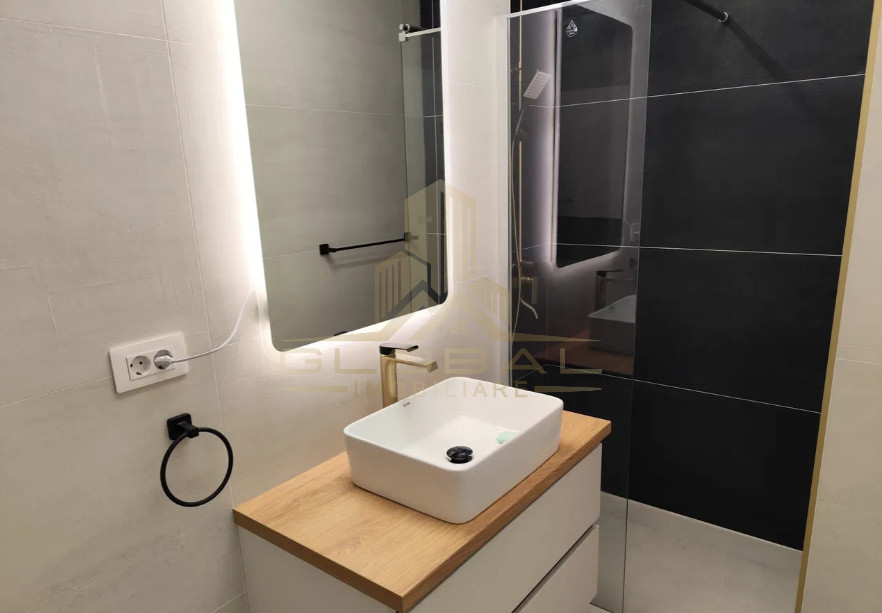 2 camere , 56 mp,  terasa, parcare, zona str.Teodor Mihali, Gheorgheni