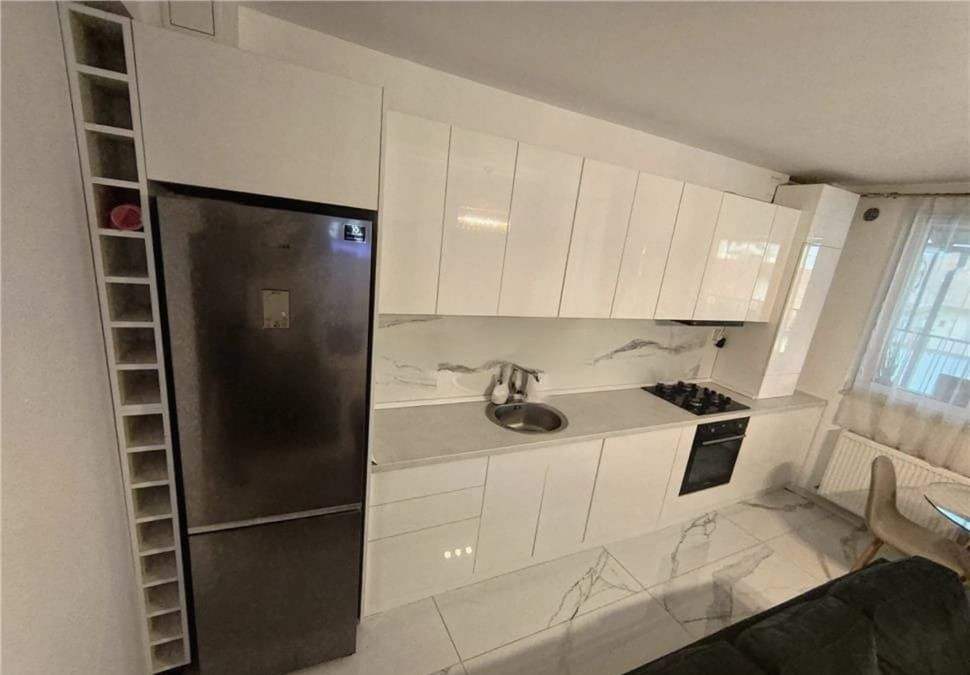 2 camere ,55 mp,  terasa, parcare, zona str.Gheorghe Lazar, Centru