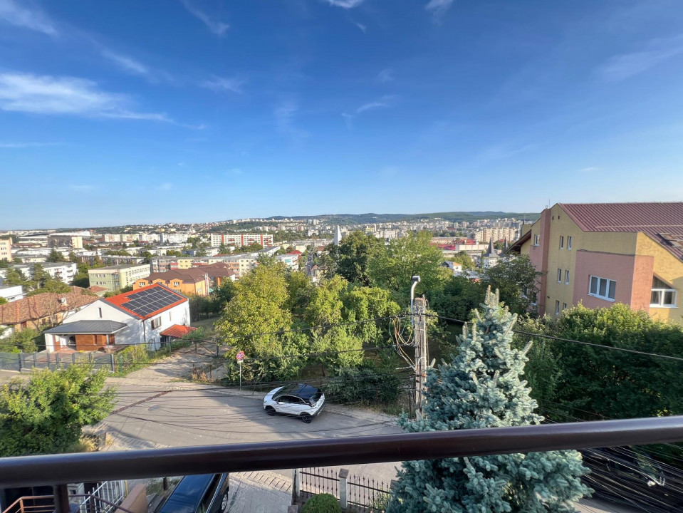 Vila de LUX,  4 camere , 140 mp, curte, foisor, garaj , terasa , Grigorescu 