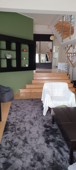 Vila de LUX,  4 camere , 140 mp, curte, foisor, garaj , terasa , Grigorescu 