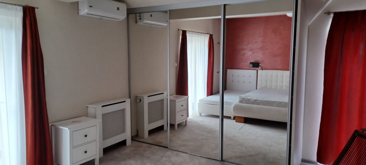 Vila de LUX,  4 camere , 140 mp, curte, foisor, garaj , terasa , Grigorescu 