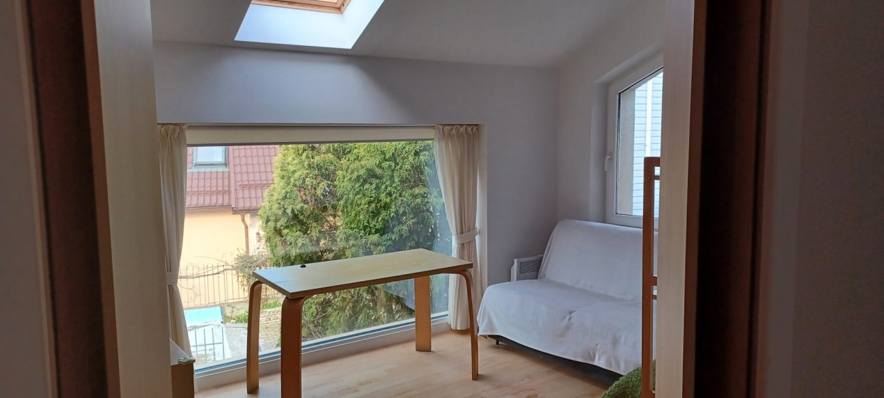 Vila de LUX,  4 camere , 140 mp, curte, foisor, garaj , terasa , Grigorescu 