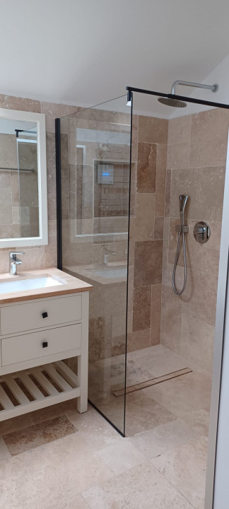 Vila de LUX,  4 camere , 140 mp, curte, foisor, garaj , terasa , Grigorescu 