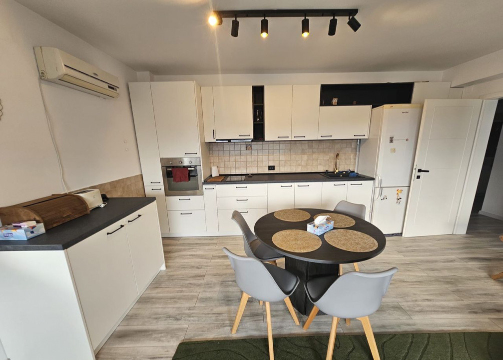 3 camere, 70 mp,  terasa, zona str. Louis Pasteur, Zorilor