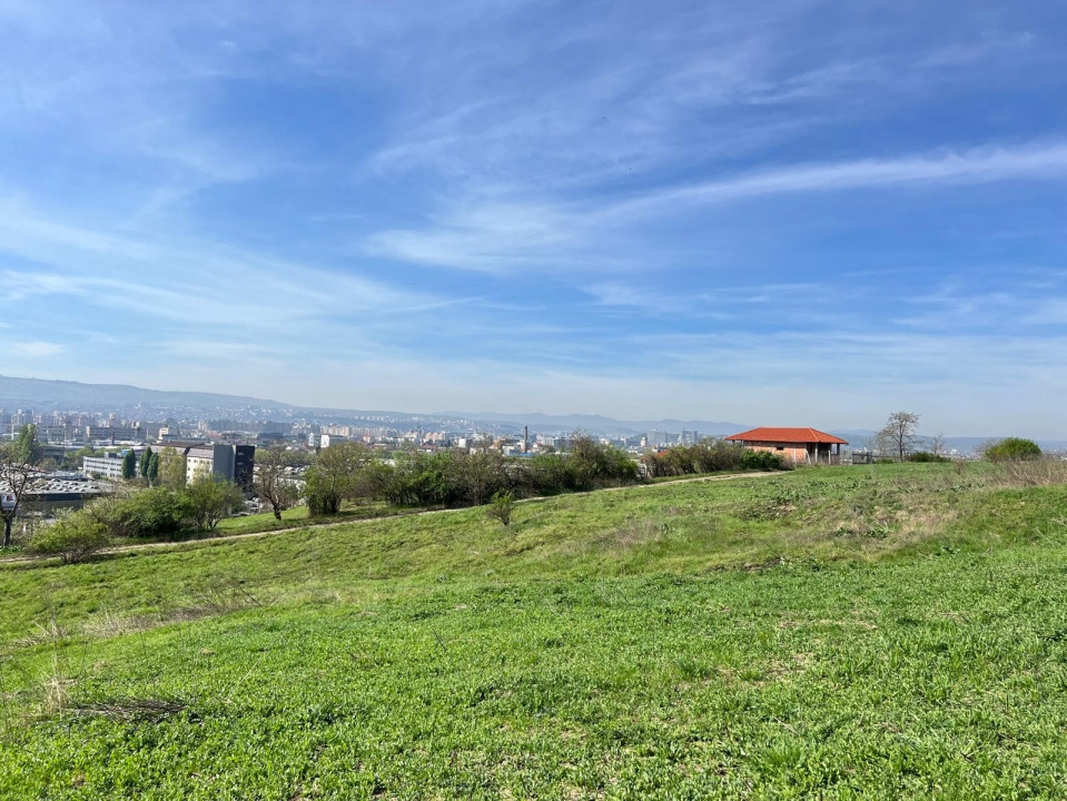 Teren intravilan Constructii, Utilitati, Puz in lucru Iris,str. Ciucea