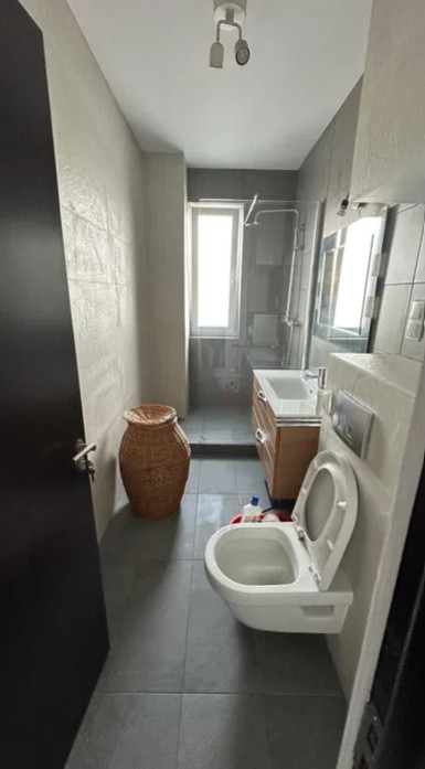 2 camere ,decomandat, 58 mp,  terasa, zona str. Alverna, Andrei Muresanu